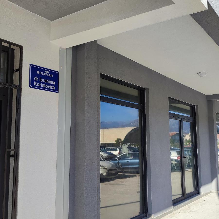 Apartmani Stari Aerodrom Ποντγορίτσα Εξωτερικό φωτογραφία