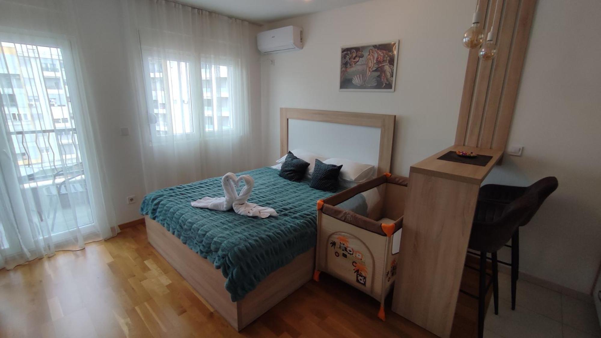 Apartmani Stari Aerodrom Ποντγορίτσα Εξωτερικό φωτογραφία